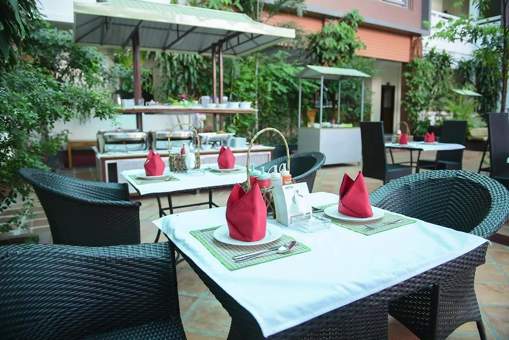 Sihanoukville Plaza Hotel