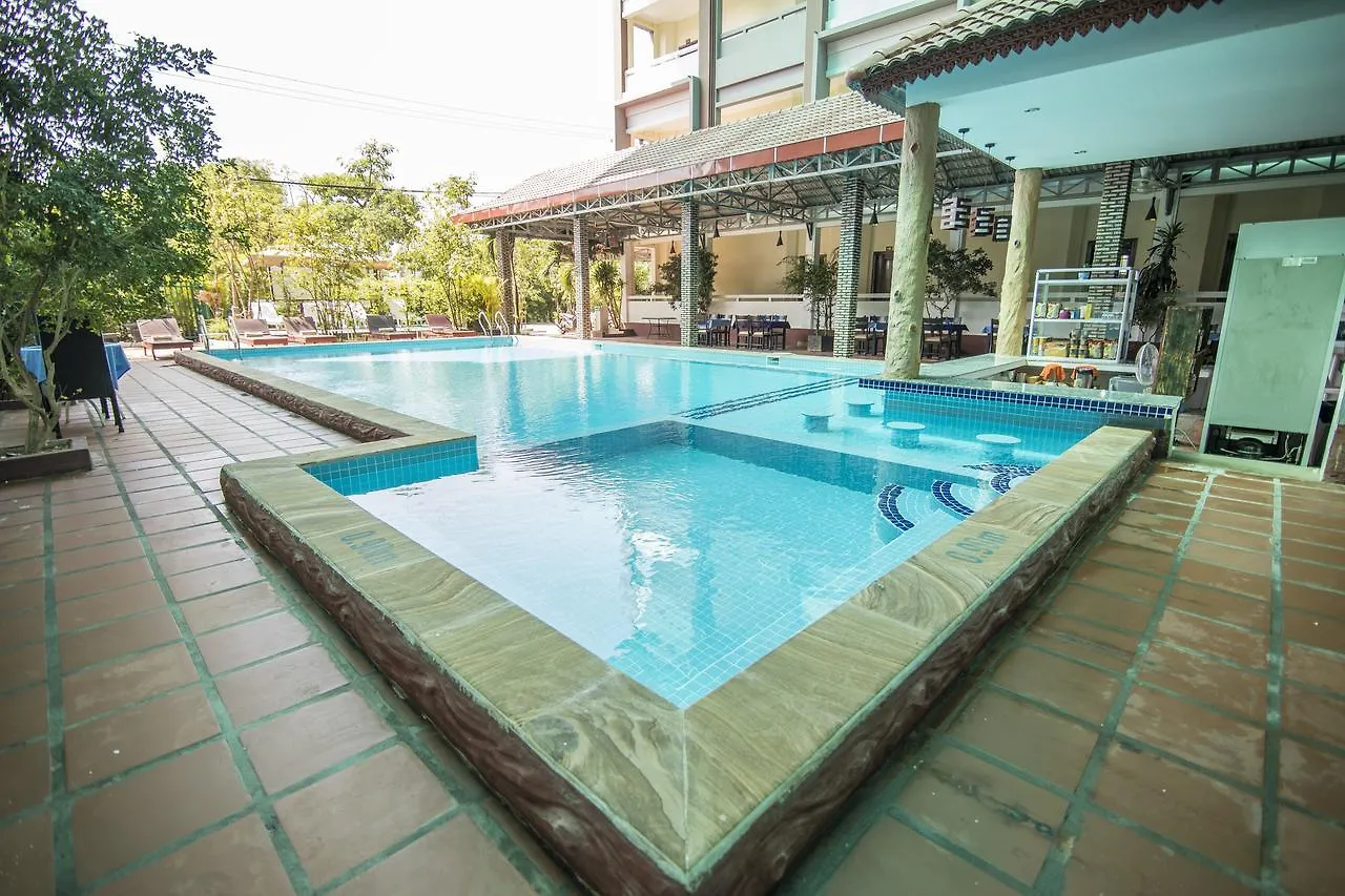 Sihanoukville Plaza Hotel