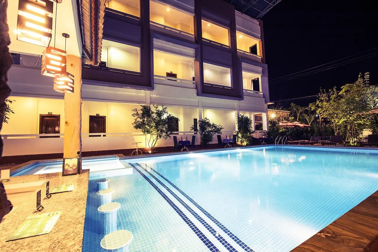 Sihanoukville Plaza Hotel 3*,
