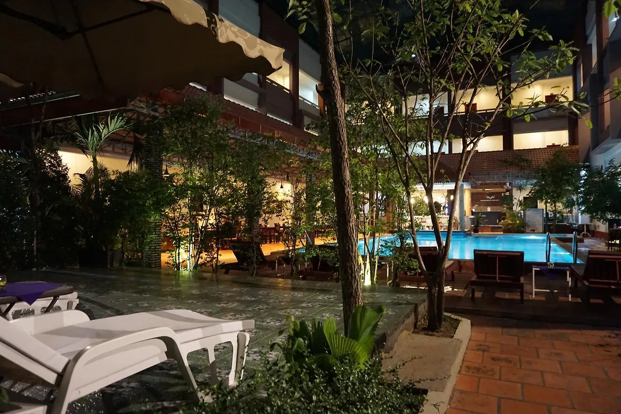 Sihanoukville Plaza Hotel